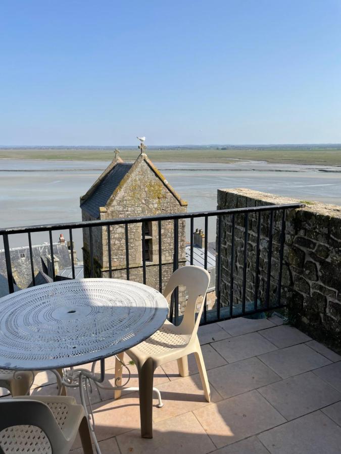 La Vieille Auberge Mont-Saint-Michel Luaran gambar
