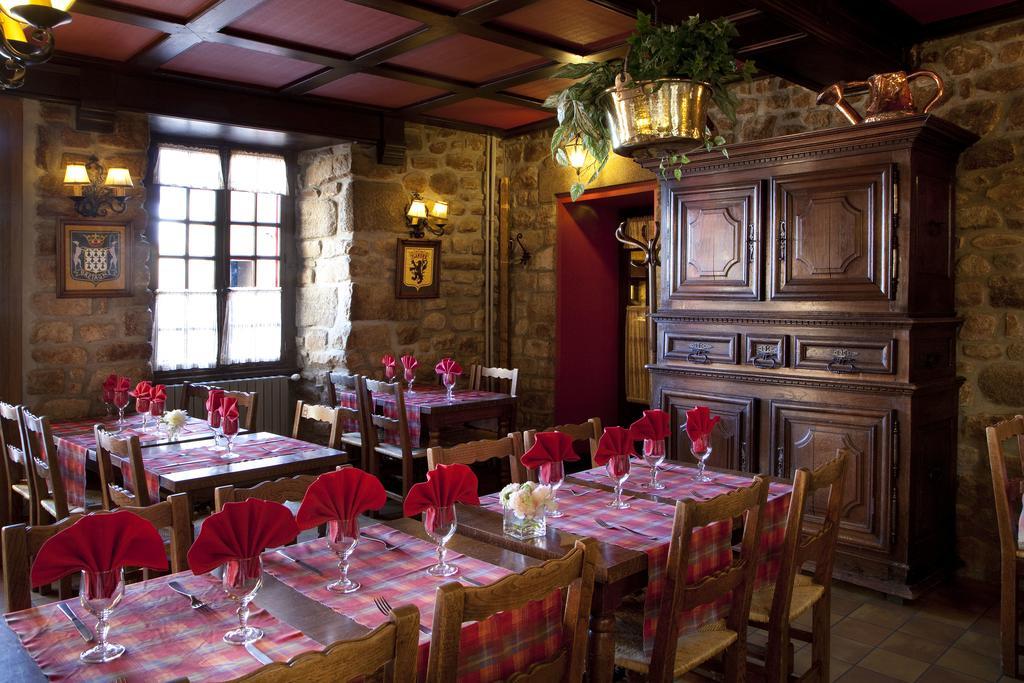 La Vieille Auberge Mont-Saint-Michel Luaran gambar